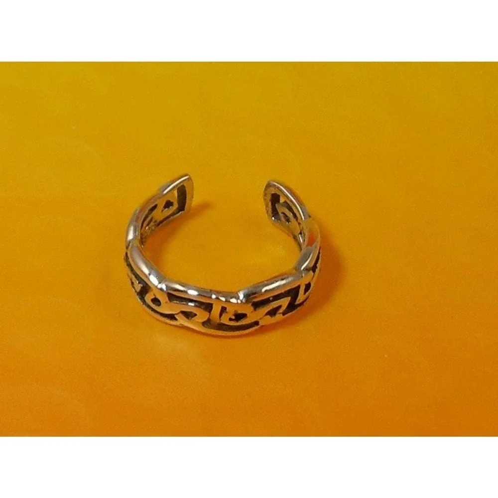Vintage Sterling Silver Irish Celtic Tribal Weave Toe Ring Handcrafted Unique